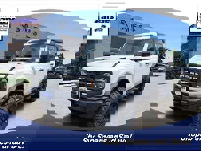New 2025 Ford Bronco 4-Door