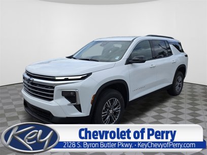 New 2025 Chevrolet Traverse LT w/ LPO, Floor Liner Package