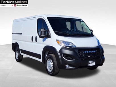New 2025 RAM ProMaster 2500 w/ Convenience Group