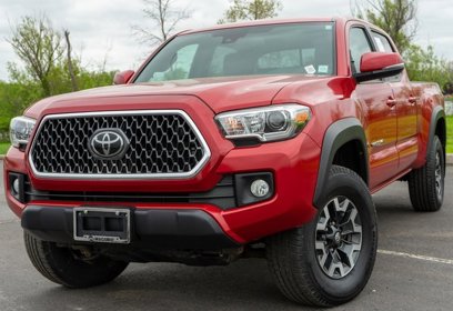 Used 2018 Toyota Tacoma SR5