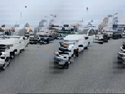 New 2025 Chevrolet Silverado 1500 LT w/ Convenience Package II
