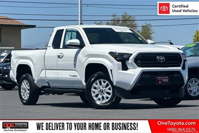 Certified 2025 Toyota Tacoma SR5