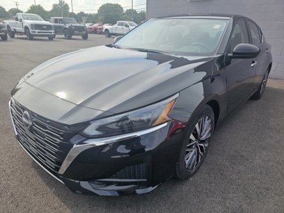 Used 2023 Nissan Altima 2.5 SV