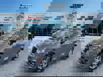 New 2025 Chrysler Pacifica Select