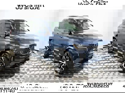 New 2025 Volvo XC90 B5 Core w/ Protection Package Premier