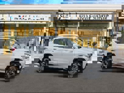 New 2025 BMW X1 xDrive28i w/ Convenience Package