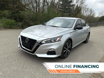 Used 2021 Nissan Altima 2.5 SR w/ SR Premium Package