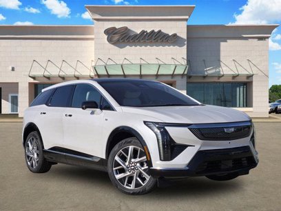 New 2025 Cadillac Optiq Luxury 1 w/ LPO, Floor Liner Package