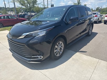 Used 2023 Toyota Sienna XLE