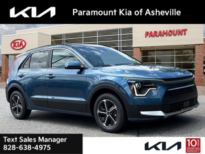New 2025 Kia Niro EX