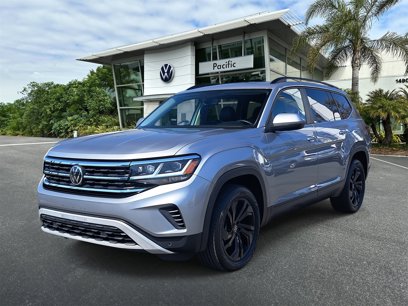 Used 2022 Volkswagen Atlas SE w/ Panoramic Sunroof Package