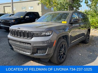Used 2024 Jeep Grand Cherokee L Laredo