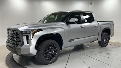New 2025 Toyota Tundra Platinum