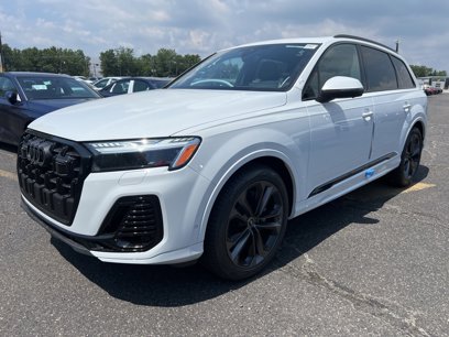 New 2025 Audi Q7 3.0T Prestige