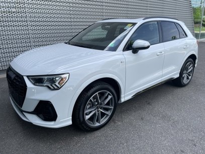 New 2024 Audi Q3 2.0T Premium Plus