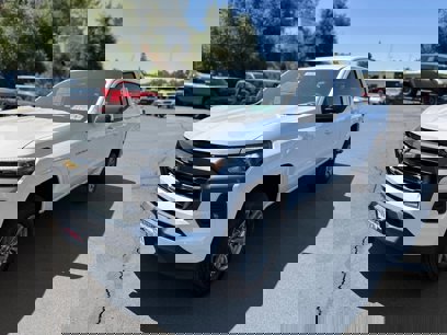 New 2025 Chevrolet Colorado LT w/ LT Convenience Package