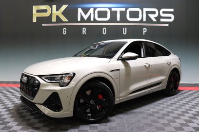 Used 2021 Audi e-tron Prestige w/ Prestige Package