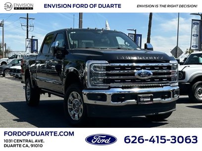 New 2025 Ford F350 Lariat w/ Black Appearance Package