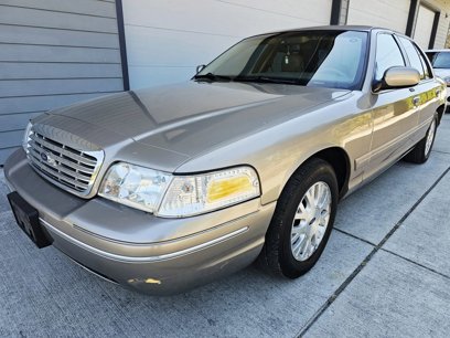 Used 2003 Ford Crown Victoria LX