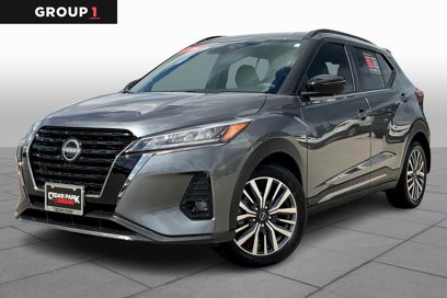 Used 2024 Nissan Kicks SR w/ SR Premium Package