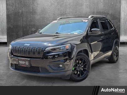 Used 2019 Jeep Cherokee Latitude w/ Popular Appearance Group