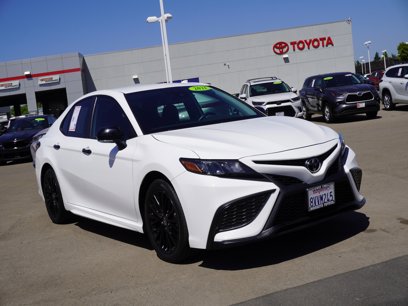 Used 2021 Toyota Camry SE