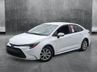 New 2025 Toyota Corolla LE