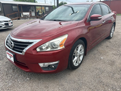 Used 2015 Nissan Altima 2.5 SL w/ Technology Package