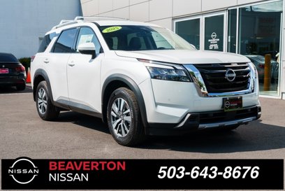 New 2025 Nissan Pathfinder SL