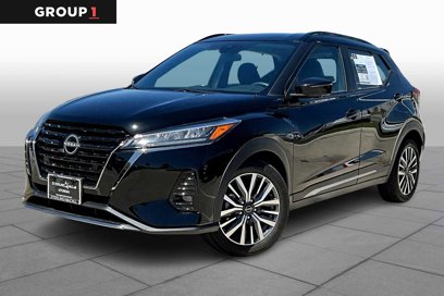 Used 2024 Nissan Kicks SR