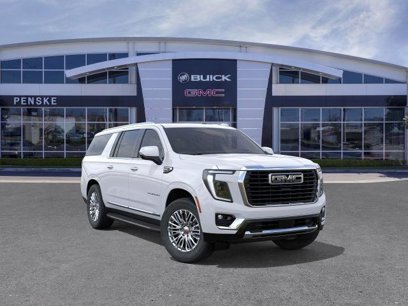 New 2025 GMC Yukon XL Elevation w/ LPO, Elevation Black Package