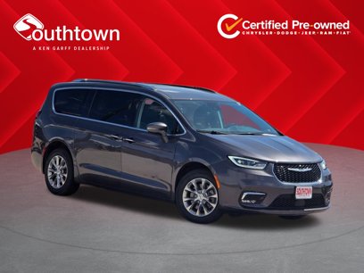 Used 2021 Chrysler Pacifica Touring-L