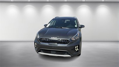 Used 2022 Kia Niro EX