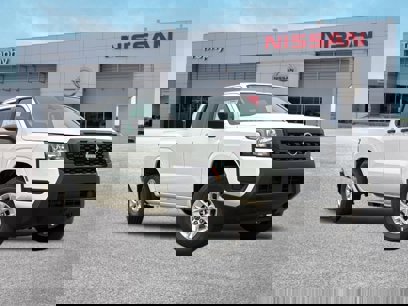 New 2025 Nissan Frontier S