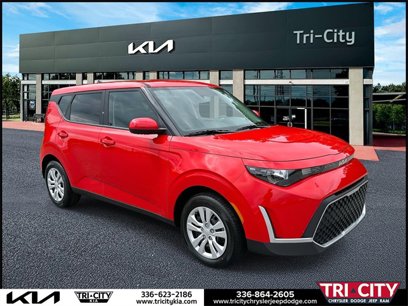 New 2025 Kia Soul LX