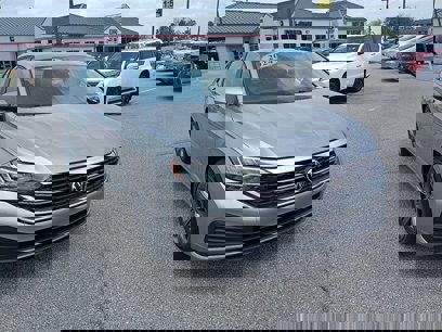 Used 2024 Volkswagen Jetta SE
