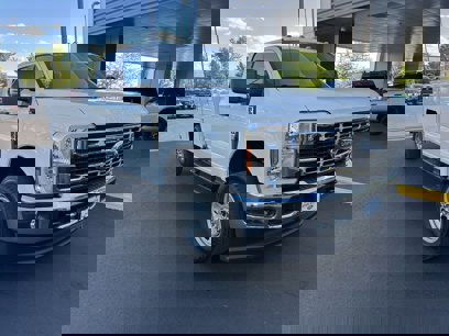 New 2025 Ford F350 XL w/ XL Chrome Package
