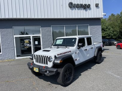New 2023 Jeep Gladiator Mojave w/ Cold Weather Group