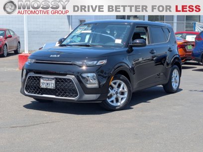 Used 2022 Kia Soul LX w/ Technology Package