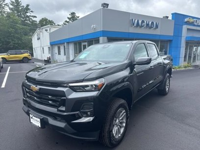 New 2025 Chevrolet Colorado LT w/ LT Convenience Package