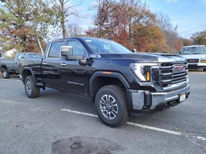 New 2025 GMC Sierra 3500 SLT