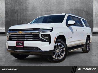 New 2025 Chevrolet Suburban LT w/ Comfort Package