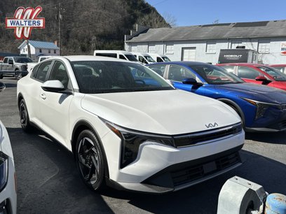 New 2025 Kia K4 EX