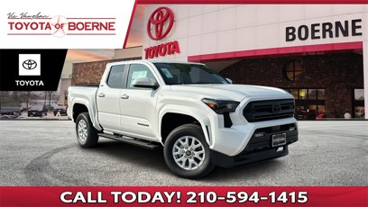 New 2025 Toyota Tacoma SR5