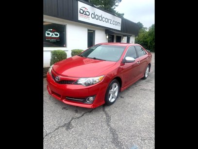 Used 2014 Toyota Camry SE