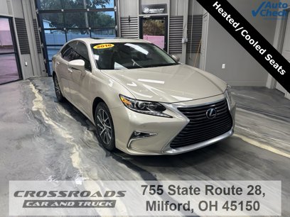 Used 2016 Lexus ES 350 w/ Navigation System Package