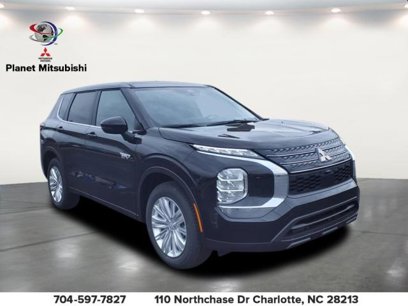 New 2025 Mitsubishi Outlander ES