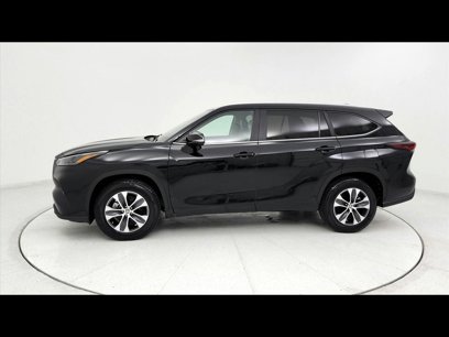 Used 2024 Toyota Highlander XLE