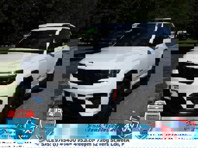 Used 2023 Jeep Grand Cherokee Altitude