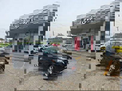 New 2025 Nissan Kicks Play S